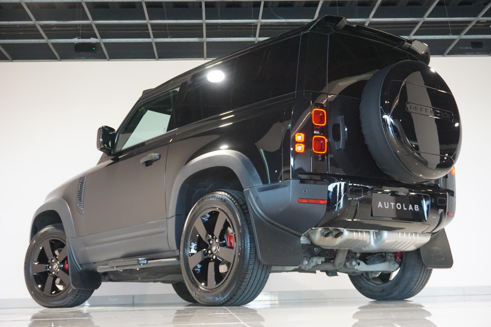 Land Rover Defender 90 3.0 D250 MHEV Hard Top SUV 3dr Diesel Auto 4WD SWB Euro 6 (s/s) (250 ps)